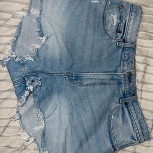 Abercrombie and Fitch curve love mom shorts